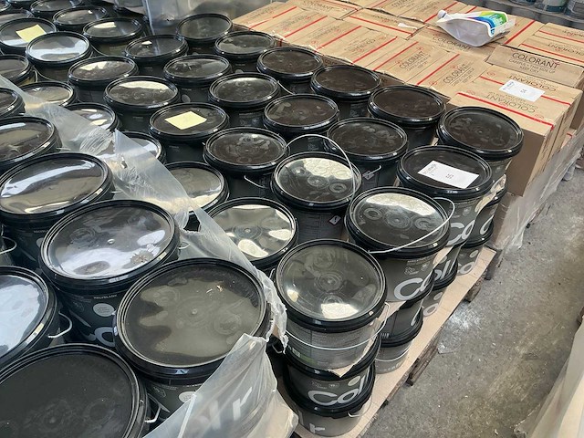 Col.r kalkwit 3000ml buitenverf (72x) - afbeelding 3 van  3