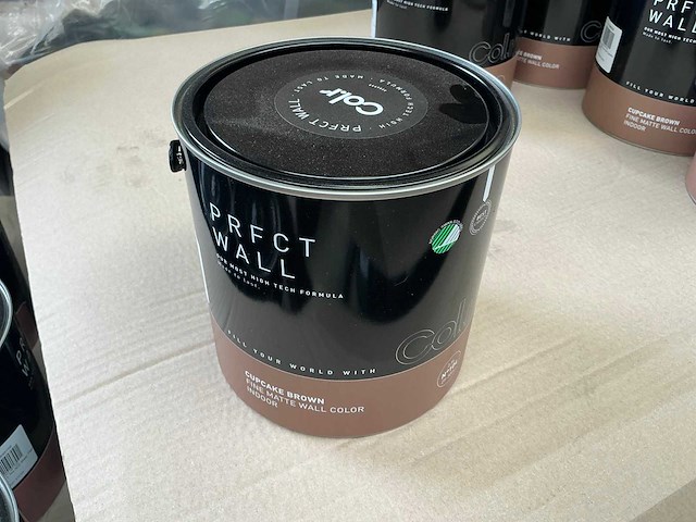 Col.r prfct wall cupcake bruin matt 2500 ml interieur verf (75x) - afbeelding 1 van  5