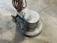 Columbus e400ls industriële vloerschuurmachine - afbeelding 5 van  7