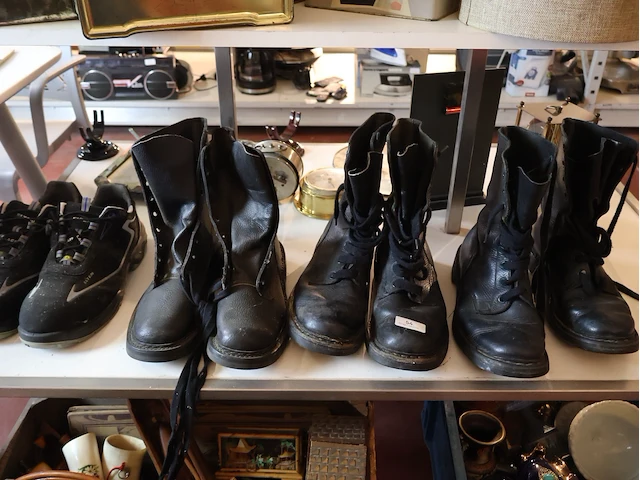 Combat boots (x3) - afbeelding 1 van  12