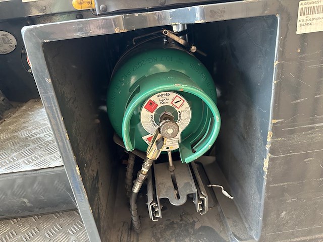 Combi-cb - afbeelding 23 van  24
