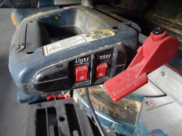 Combi-verstekzaag bosh - afbeelding 3 van  6