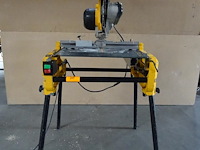 Combi-verstekzaag dewalt - afbeelding 1 van  4