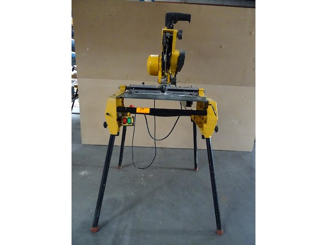 Combi-verstekzaag dewalt - afbeelding 1 van  4