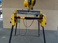 Combi-verstekzaag dewalt - afbeelding 1 van  4