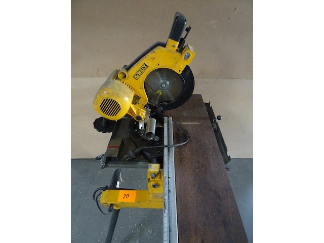 Combi-verstekzaag dewalt - afbeelding 4 van  5