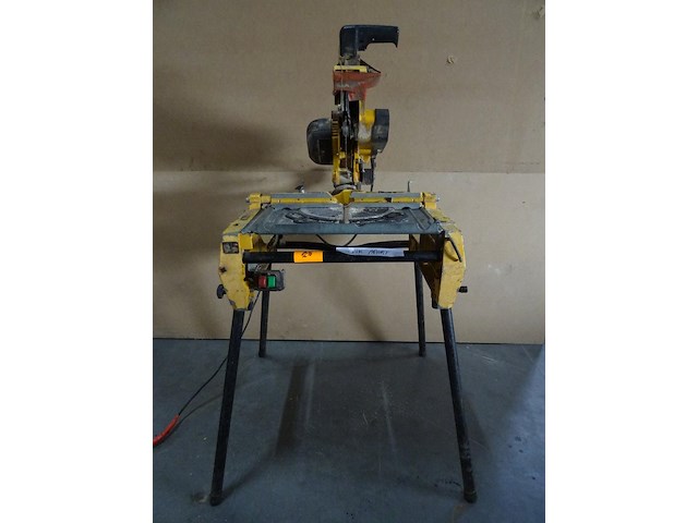 Combi-verstekzaag dewalt - afbeelding 1 van  4