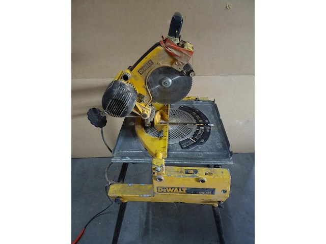 Combi-verstekzaag dewalt - afbeelding 3 van  4