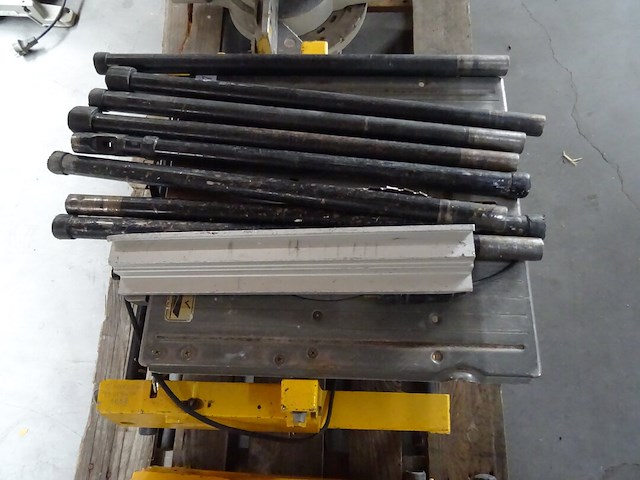 Combi-verstekzaag dewalt - afbeelding 3 van  5