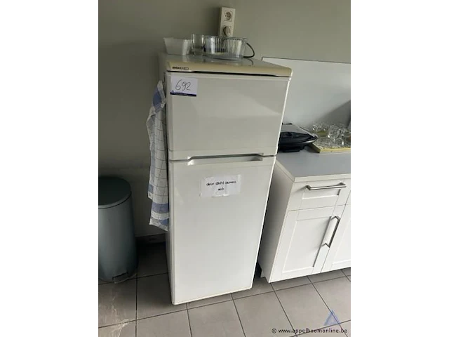 Combikoelkast beko - afbeelding 1 van  2