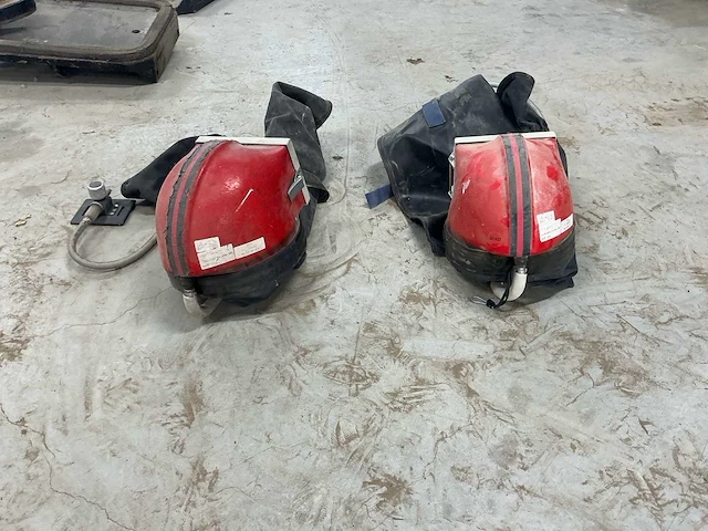 Combinatielot 2 straalhelmen met luchttoevoer (2x) - afbeelding 5 van  10