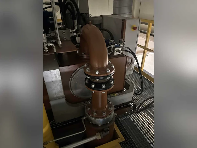 Combinatielot (lot 45 t/m 58) - automatische lamineer- en hogedrukvormlijn - afbeelding 21 van  158