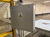 Combinatielot (lot 45 t/m 58) - automatische lamineer- en hogedrukvormlijn - afbeelding 43 van  198