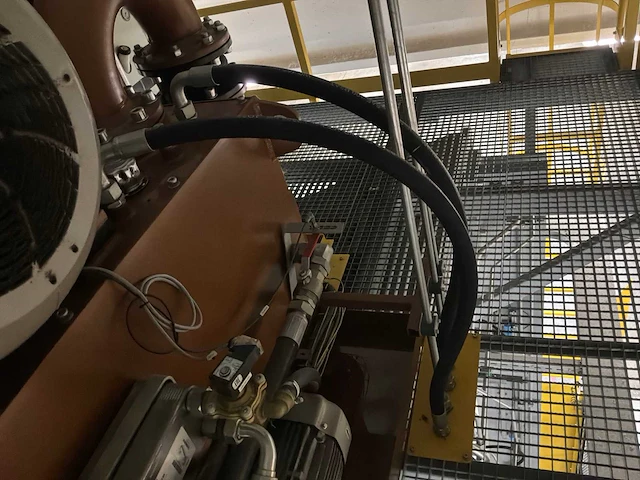 Combinatielot (lot 45 t/m 58) - automatische lamineer- en hogedrukvormlijn - afbeelding 60 van  198