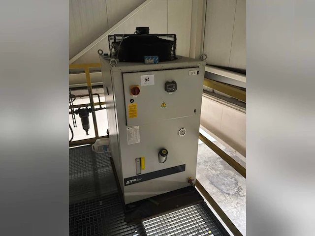 Combinatielot (lot 45 t/m 58) - automatische lamineer- en hogedrukvormlijn - afbeelding 80 van  198