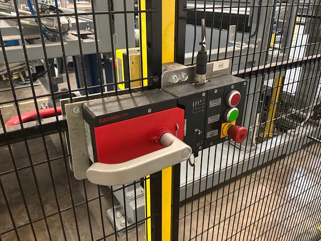 Combinatielot (lot 45 t/m 58) - automatische lamineer- en hogedrukvormlijn - afbeelding 138 van  198