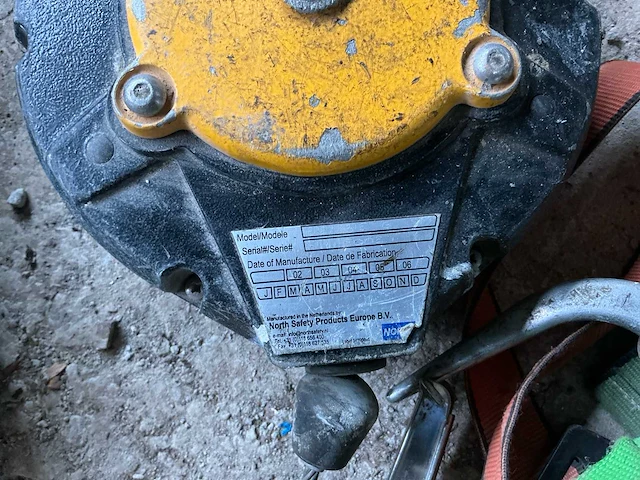 Combinatielot valbeveiliging met veiligheidsharnassen en valstopapparaten - afbeelding 3 van  5