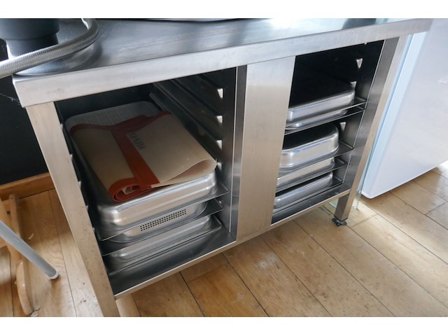 Combisteamer rational + onderstel - afbeelding 4 van  7