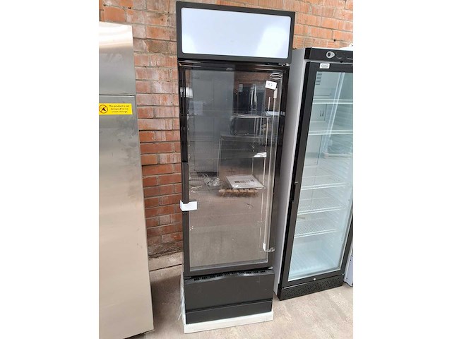 Combisteel - 2025 - koelvitrine - afbeelding 1 van  5