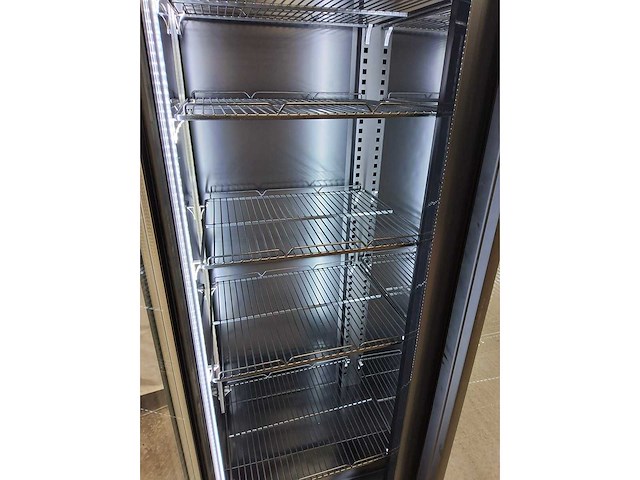 Combisteel - 2025 - koelvitrine - afbeelding 1 van  6
