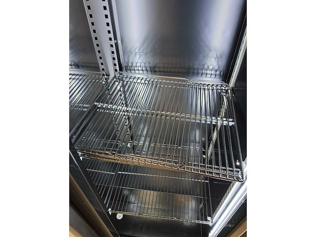 Combisteel - 2025 - koelvitrine - afbeelding 3 van  6