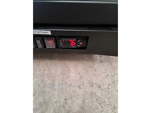 Combisteel - 2025 - koelvitrine - afbeelding 4 van  6