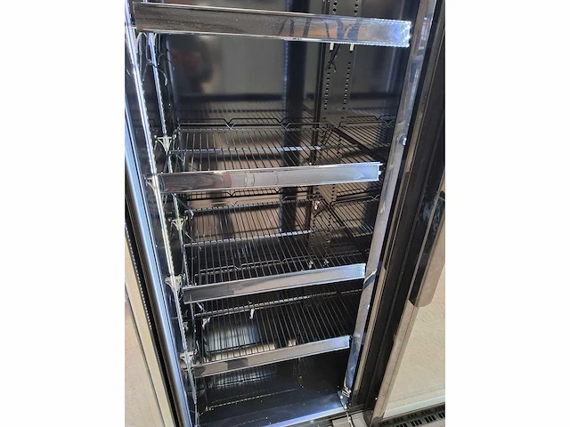 Combisteel - 2025 - koelvitrine - afbeelding 6 van  6