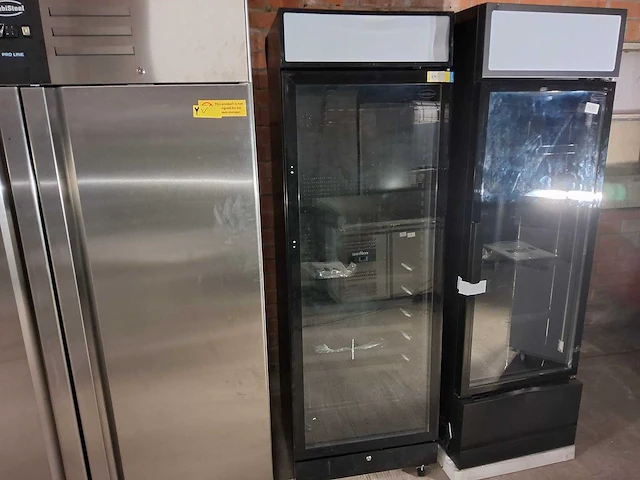 Combisteel - koelvitrine - afbeelding 1 van  5