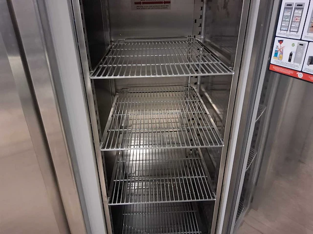 Combisteel - pro line - vriezer - afbeelding 2 van  4