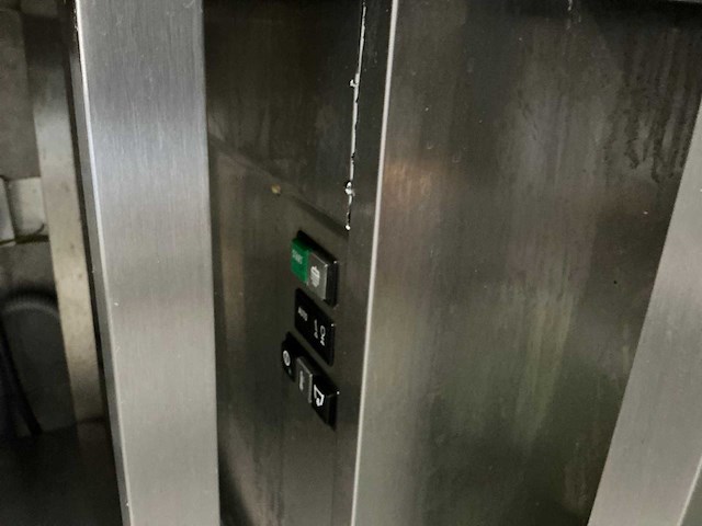 Combisteel sl 720 pa dp / 3401 korvenvaatwasmachine - afbeelding 7 van  10