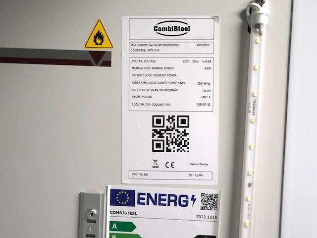 Combisteel vitrinefrigo 3deurs - afbeelding 3 van  4