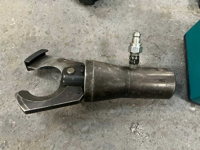 Combre b70m-p24 accu hydraulische kniptang - afbeelding 6 van  10