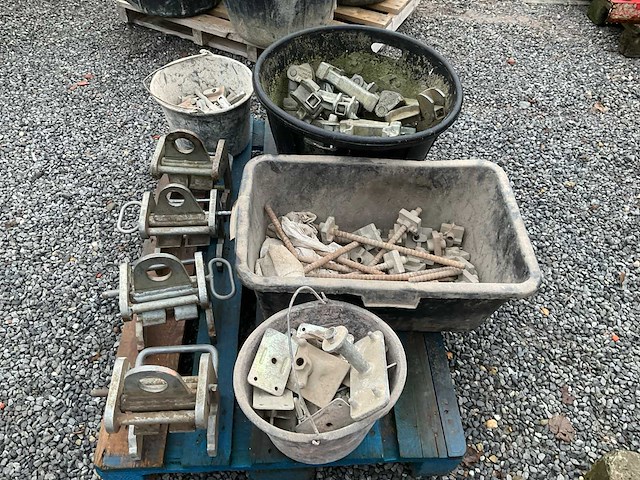 Cometal bekistingsmateriaal - afbeelding 3 van  17