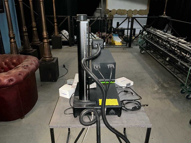 Commaker omni 1 laser graveermachine electronica - afbeelding 15 van  21