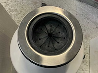 Commander heavy duty 8000 gootsteen verbrijzelaar - afbeelding 3 van  4