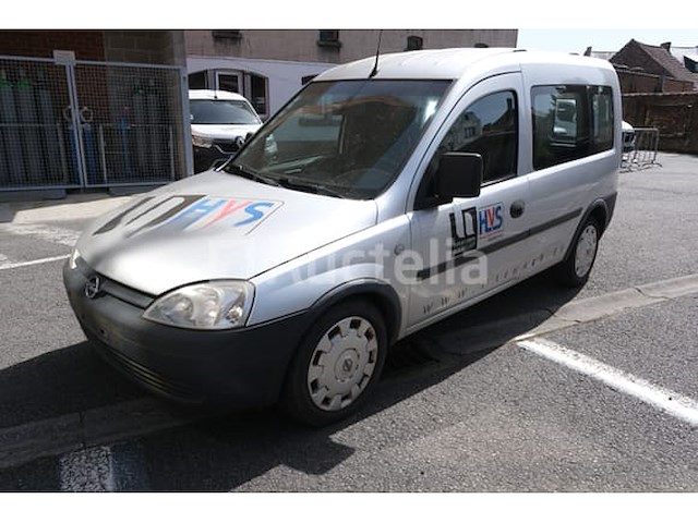 Commerciële bestelwagen opel combo 1,7 cdti (2011-198,607 km-vin:w0lvxcf25b4321506) - afbeelding 5 van  40