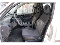 Commerciële bestelwagen opel combo 1,7 cdti (2011-198,607 km-vin:w0lvxcf25b4321506) - afbeelding 39 van  40