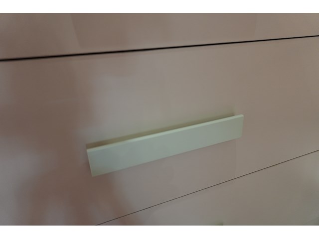 Commode – crème met grijze zijkanten | 3 lades - afbeelding 6 van  7