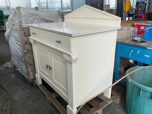 Commodekast - afbeelding 1 van  5