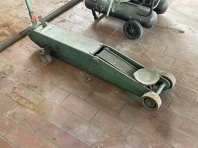 Compac garagekrik - afbeelding 2 van  2
