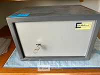 Compacte duralock kluis (type ap324) - afbeelding 1 van  2