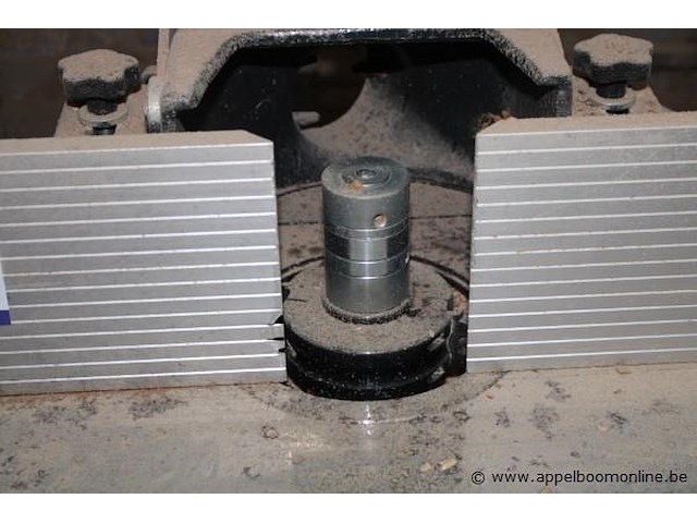 Compacte freesmachine robland kt 30 pro - afbeelding 2 van  3