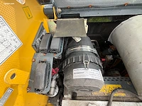 Compacte schranklader (skid steer) gehl 5240 - afbeelding 15 van  39