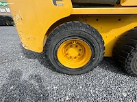 Compacte schranklader (skid steer) gehl 5240 - afbeelding 32 van  39