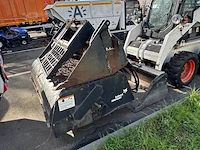 Compactlader met bak, veegmachine en vorken, bobcat 773, bouwjaar 1999, serienummer 509617404, 33 kw, 2.700 kg, wielaandrijving - afbeelding 6 van  8