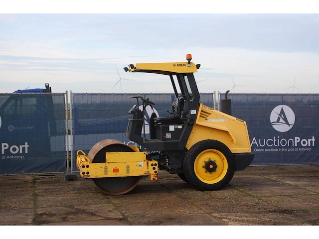 Compactor bomag bw 124 dh diesel 2013 - afbeelding 1 van  1