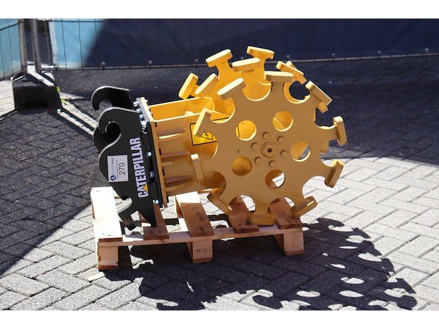 Compactor wiel caterpillar 600mm 2025 nieuw - afbeelding 1 van  1