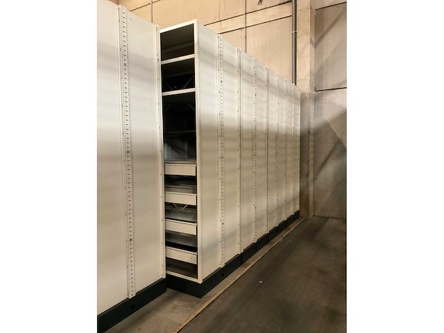 Compactus rolarchief - afbeelding 1 van  12