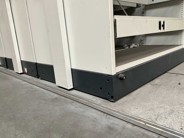 Compactus rolarchief - afbeelding 3 van  12