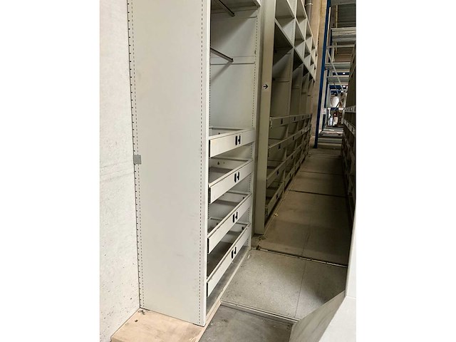 Compactus rolarchief - afbeelding 5 van  12